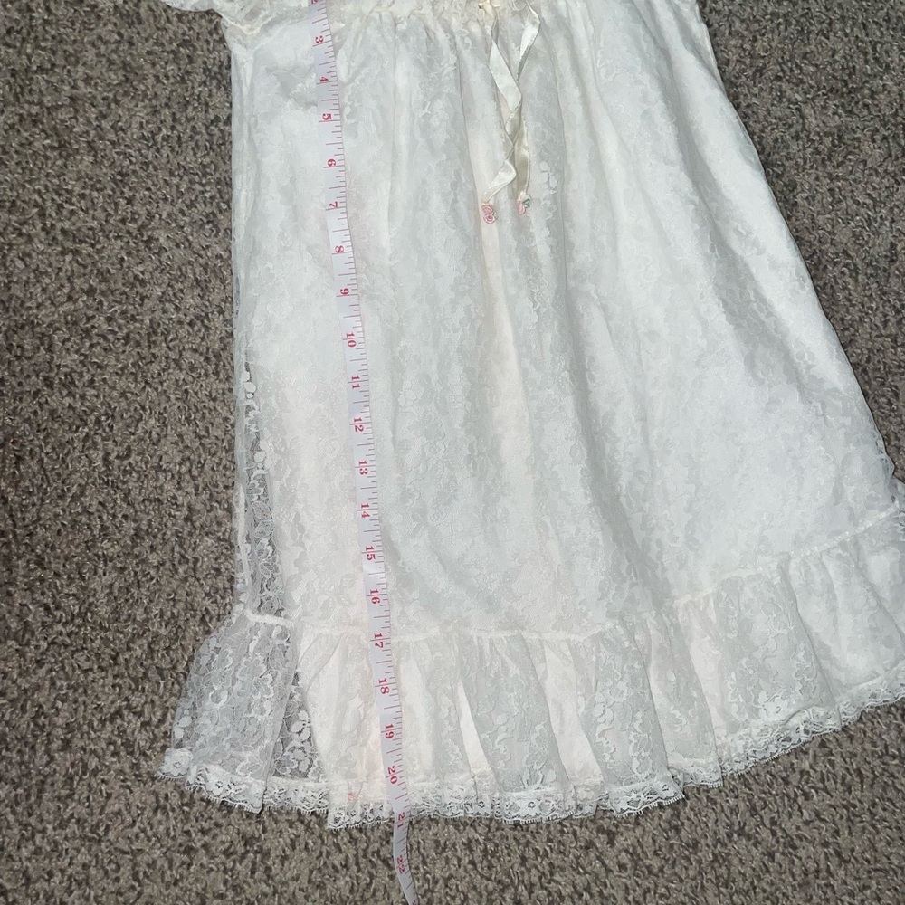 Vintage White Lace Christening Gown, Bryan - Picture 3 of 9